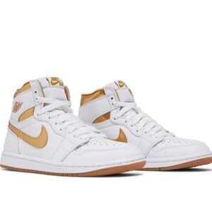 Air Jordan 1 Reto White and Gold High-Tops
